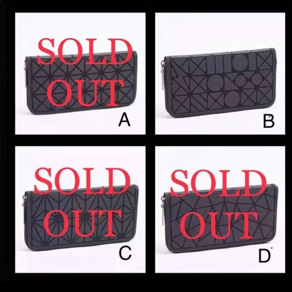 🔥😍 1 LEFT Light Reflective Wallets 😍🔥 - Picture 2 of 12
